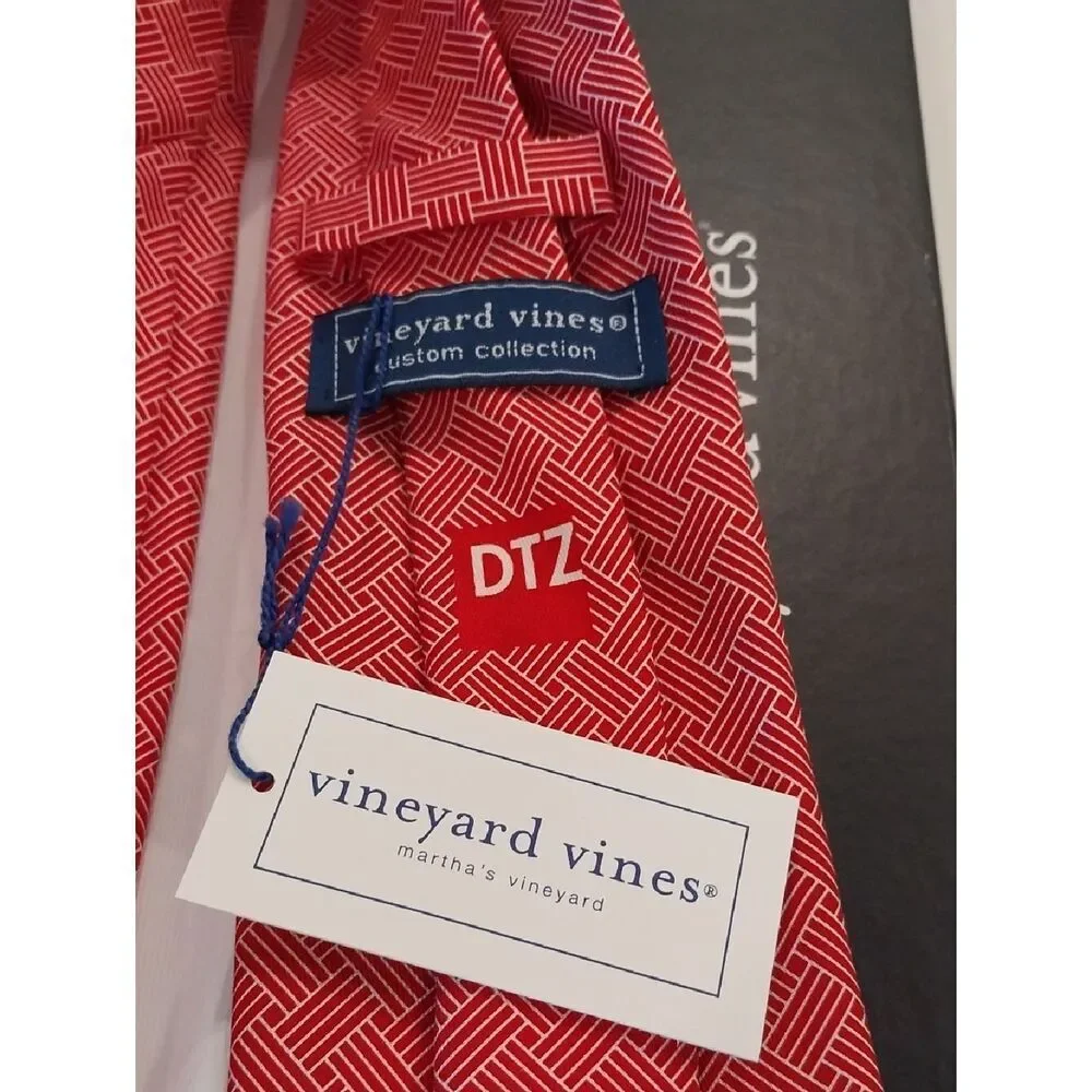 Vineyard Vines Red Geometric Silk Tie